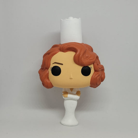 Queen Beth pop custom